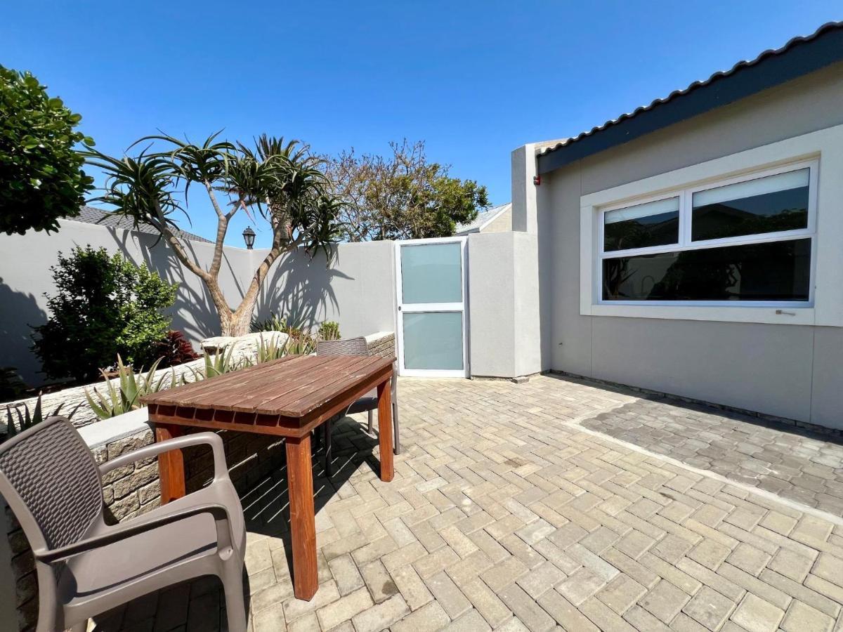 Apartamento On The Main Walvis Bay Exterior foto
